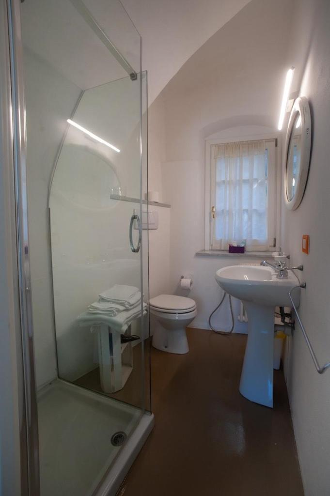 Ferienwohnung La Torre Di Gaia Dolceacqua Exterior foto